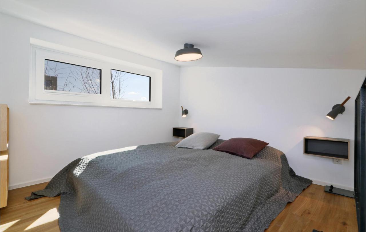Stunning Home In Lembruch-Duemmer See With Sauna Luaran gambar